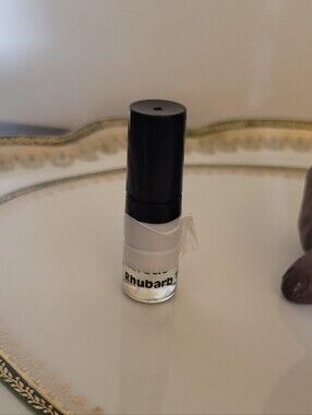 Heretic Rhubarb Theif 1ml